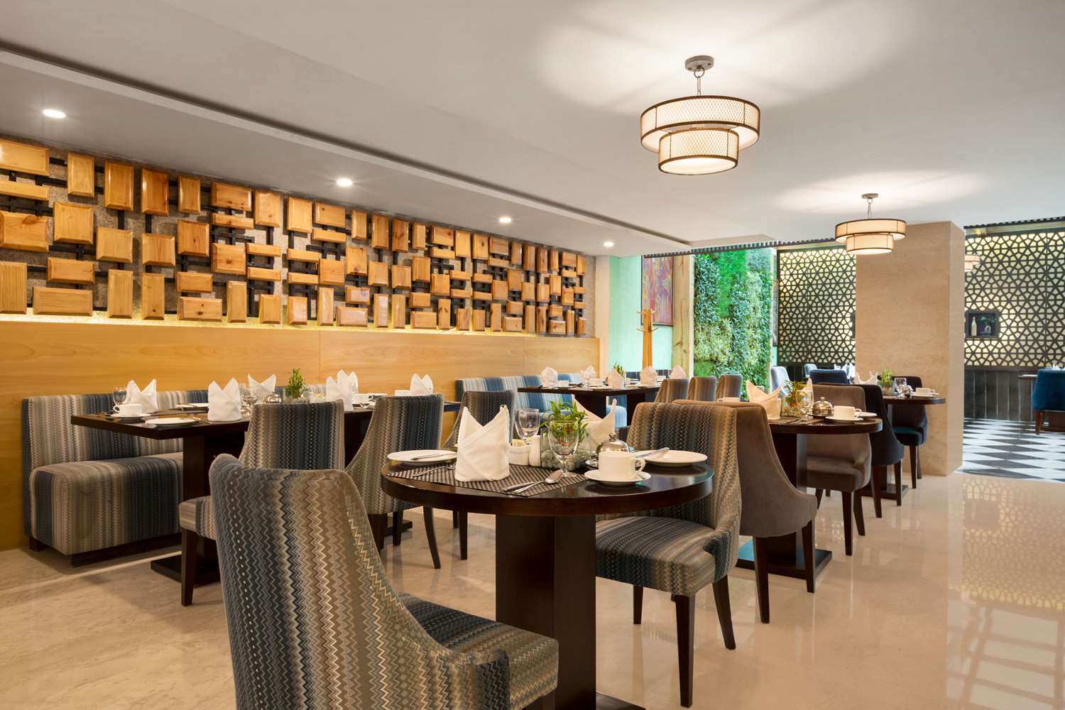 Ramada By Wyndham Dehradun Chakrata Road Ξενοδοχείο Εξωτερικό φωτογραφία